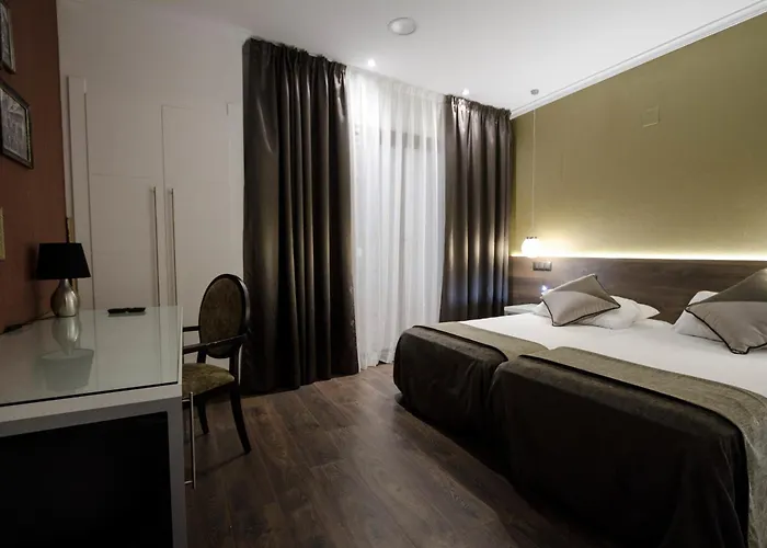 مودرنو 3* برشلونة