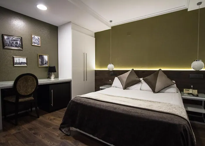 مودرنو فندق برشلونة