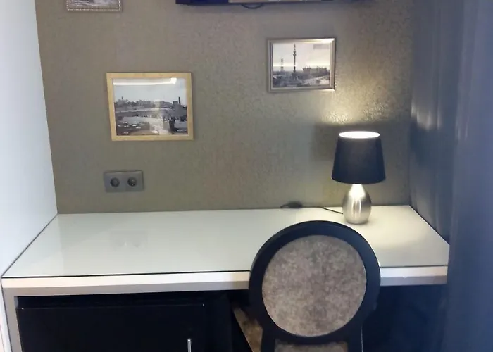 فندق مودرنو 3*