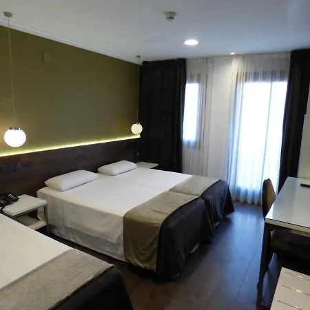 مودرنو 3* برشلونة