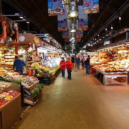 مودرنو 3* برشلونة