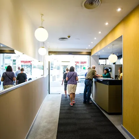 مودرنو فندق برشلونة