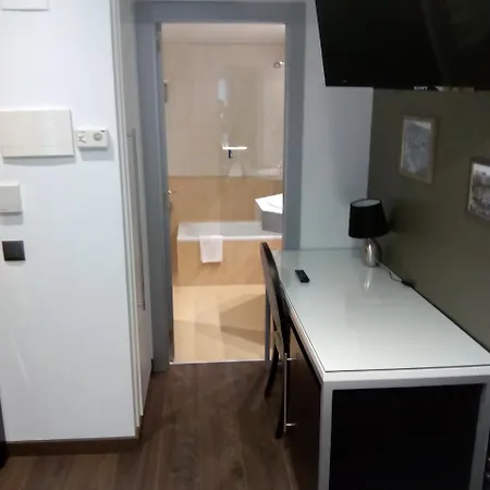 مودرنو 3* برشلونة